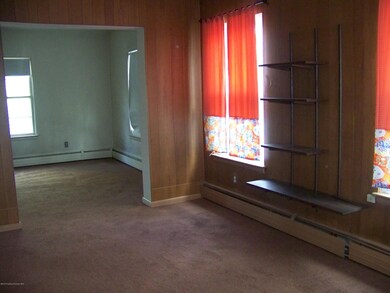 925 Apt 2 N Webster Ave, Scranton, PA 18510 - photo 5