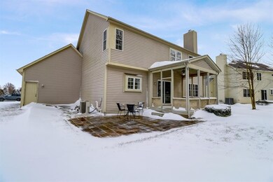 12308 Cobblestone Dr, Fishers, IN 46037 - photo 3