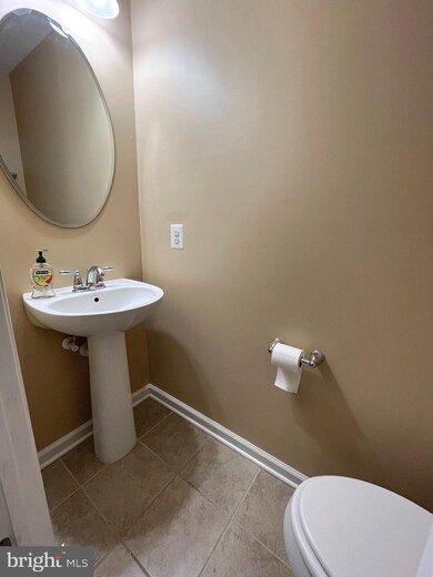 38 Erie Place, Falling Waters, WV 25419 - photo 7