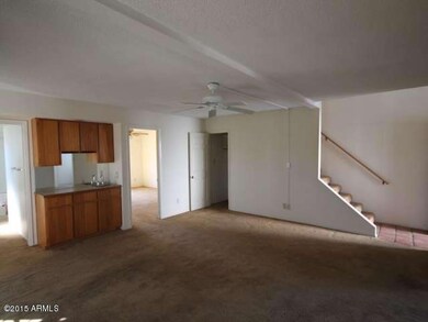 044-017812 - Living Room.jpg