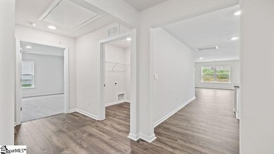 2170 Pierett Cir, Woodruff, SC 29388 - photo 4