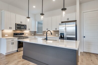 4405 Cave Springs St, Celina, TX 75009 - photo 4