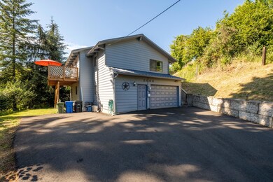 Side showing RV or Boat parking