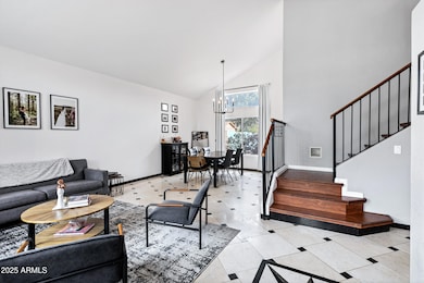 1215 W Wahalla Ln-5