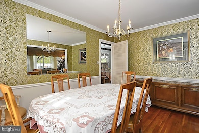 12804 Camellia Dr, Silver Spring, MD 20906 - photo 7