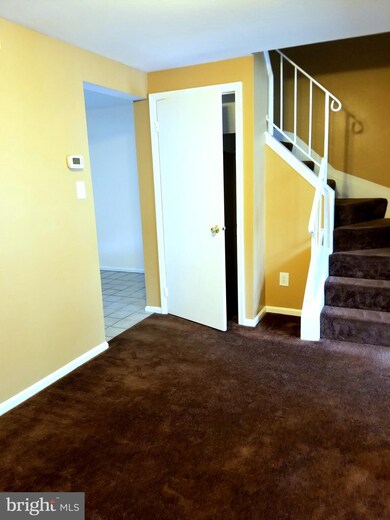 9 Baltistan Ct, Rosedale, MD 21237 - photo 7