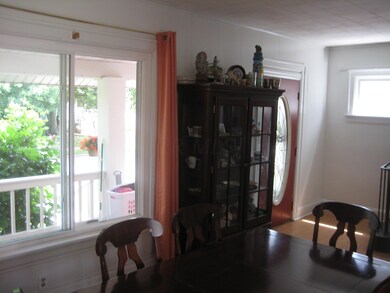 Moler dining room Y