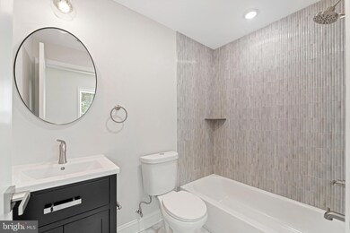 2341 N College Ave unit 3, Philadelphia, PA 19121 - photo 5