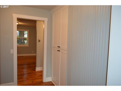 607 S Chehalem St, Newberg, OR 97132 - photo 7