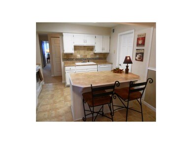 All appliances staying!