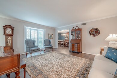 630 Regentview Dr, Houston, TX 77079 - photo 4