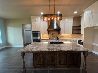 105 Fawna Dr, Azle, TX 76020 - photo 4