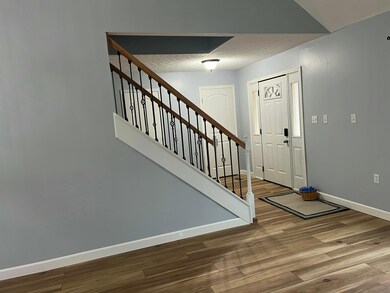 423 Chatham Rd, Circleville, OH 43113 - photo 6