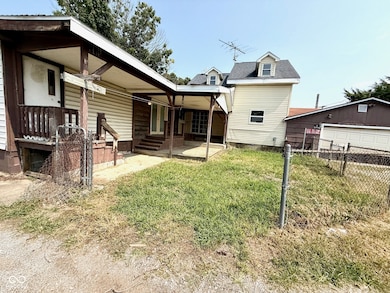 206 E Adams St, Darlington, IN 47940 - photo 2