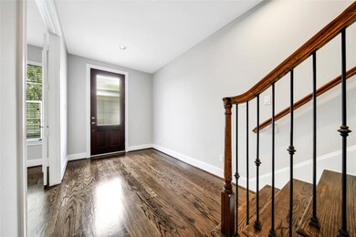 225 E 27th St, Houston, TX 77008 - photo 3