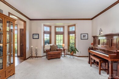 1779 Oakview Dr, Ann Arbor, MI 48108 - photo 4