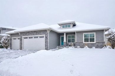 16884 Baxter Dr, Clive, IA 50325 - photo 2