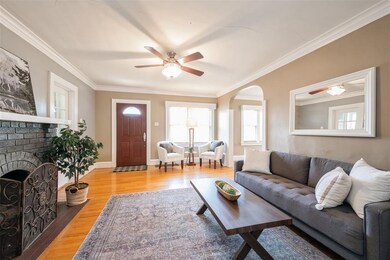 Living Room with Gas Fireplace