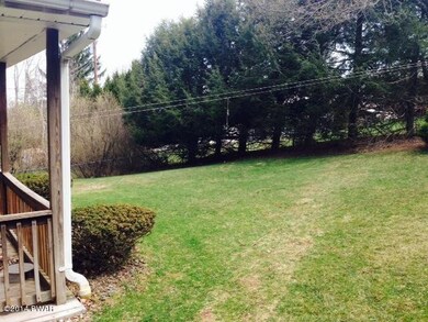 31 Crestmont Dr, Honesdale, PA 18431 - photo 5