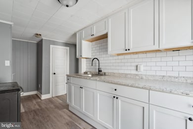 26 State St, Penns Grove, NJ 08069 - photo 4