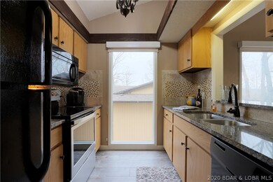 Beautiful granite countertops.