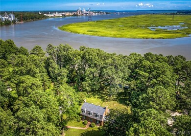 670 River Rd, West Point, VA 23181 - photo 2