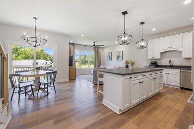 798 Eagle Rest Dr unit 1-C, Grand Rivers, KY 42045 - photo 3