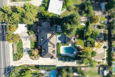 2218 E Tuolumne Rd, Turlock, CA 95382 - photo 3