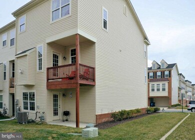 13503 Latrobe Ln unit 1302, Clarksburg, MD 20871 - photo 2