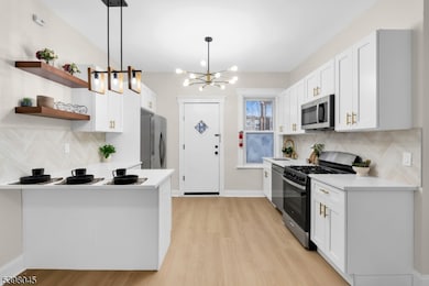 19 Stewart Place, Elizabeth, NJ 07202 - photo 2