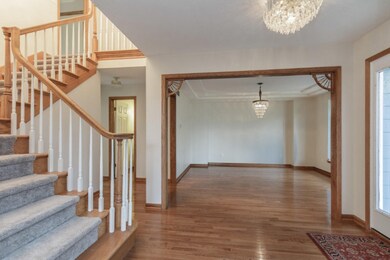 formal dining view from foyer