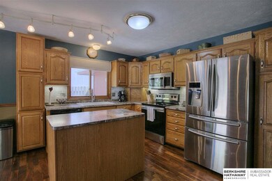 16832 L Cir, Omaha, NE 68135 - photo 7