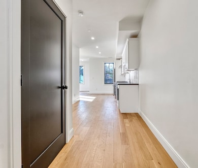 120 Moore St unit 202, Boston, MA 02128 - photo 4