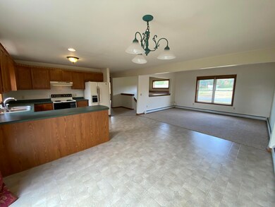 2 Kitchen-1