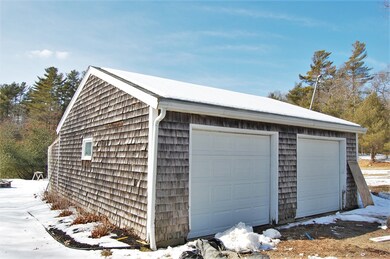 82 Forest St, Carver, MA 02330 - photo 5