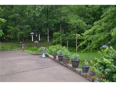 Yard/Garden.