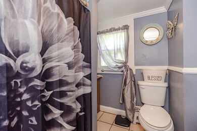 3-5 Courtney Ln, Lowell, MA 01850 - photo 7