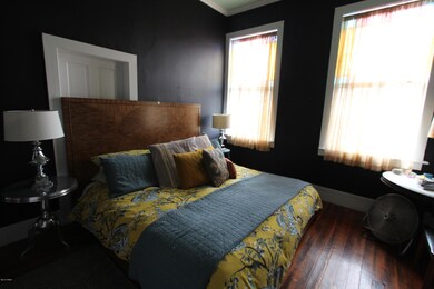 322 Broad St, Milford, PA 18337 - photo 7