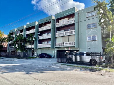 The Palmetto Residence unit 111, Hialeah, FL 33012 - photo 2