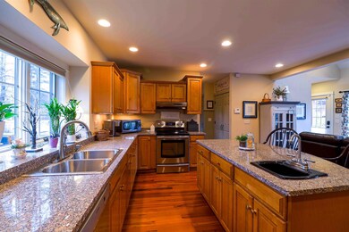 181 Bunker Hill Ave, Stratham, NH 03885 - photo 7