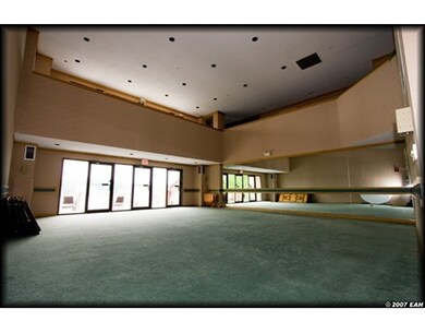 The Lakeshore Condominiums unit 218, Worcester, MA 01604 - photo 4