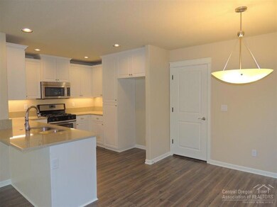 unlisted-address, Bend, OR 97701 - photo 7