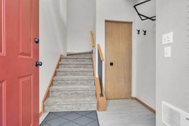 239 Camel Bend Ct unit 4, Schaumburg, IL 60194 - photo 3