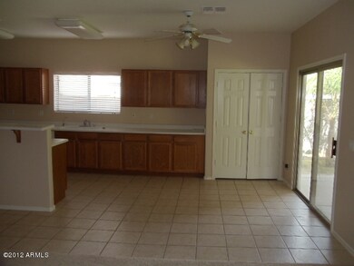 Breakfast Nook / Eat- in Area