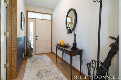 4-web-or-mls-4733-charleston-ct