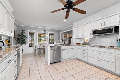 2517 Kensington Way, Bartlesville, OK 74006 - photo 7