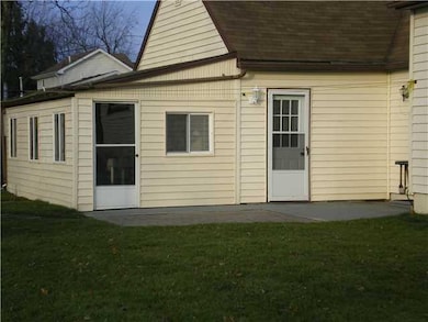 Porch - Enclosed