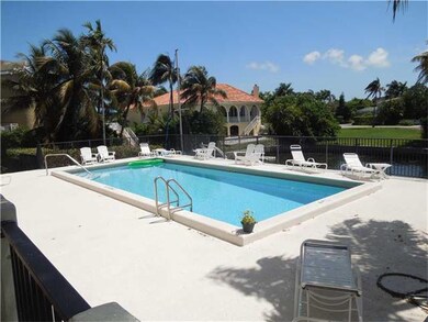 Swimming Pool/Hot Tub/Sauna