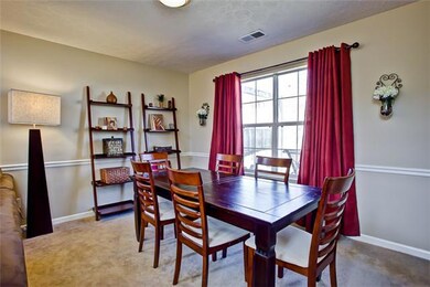 Great dining space for entertaining