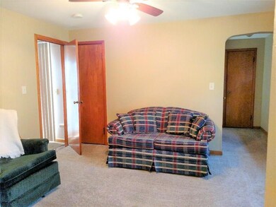 3061 Mars Ave, Eau Claire, WI 54703 - photo 5